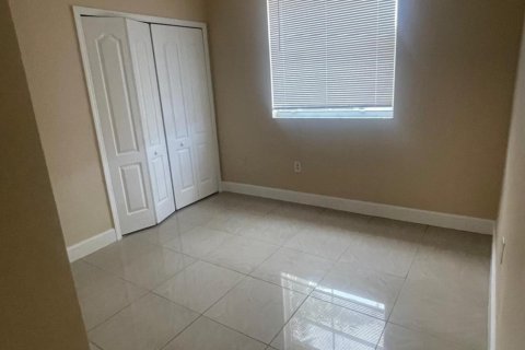 Condominio en venta en Homestead, Florida, 3 dormitorios, 99.96 m2 № 888557 - foto 16