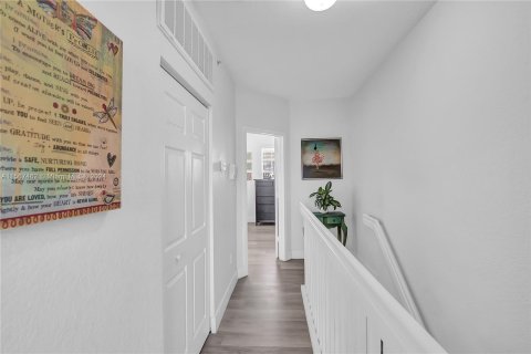 Adosado en venta en Sunrise, Florida, 3 dormitorios, 130.9 m2 № 1309636 - foto 18