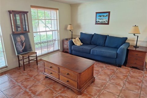 Casa en venta en Hudson, Florida, 2 dormitorios, 141.12 m2 № 1355886 - foto 2