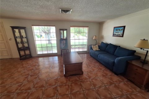 Casa en venta en Hudson, Florida, 2 dormitorios, 141.12 m2 № 1355886 - foto 17