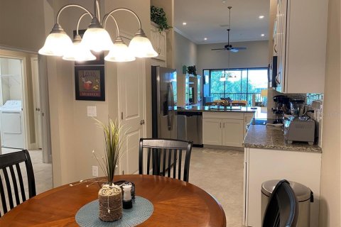 Condo in Lakewood Ranch, Florida, 2 bedrooms  № 230506 - photo 5