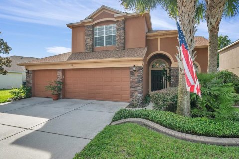 Villa ou maison à vendre à New Port Richey, Floride: 5 chambres, 244.8 m2 № 1342783 - photo 1