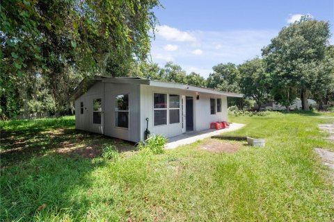 Villa ou maison à vendre à Saint Cloud, Floride: 2 chambres, 78.04 m2 № 1342785 - photo 1