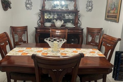 Casa en venta en Orlando, Florida, 3 dormitorios, 161.65 m2 № 1387144 - foto 10