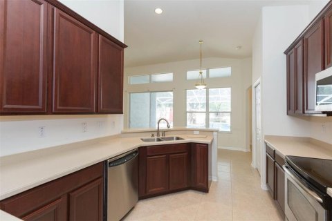 Casa en venta en Land O' Lakes, Florida, 4 dormitorios, 227.89 m2 № 1387089 - foto 16