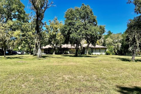 Casa en venta en Dunnellon, Florida, 3 dormitorios, 214.6 m2 № 1387138 - foto 1