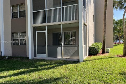 Condominio en venta en Coral Springs, Florida, 2 dormitorios, 91.97 m2 № 951605 - foto 21