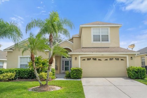 House in Kissimmee, Florida 3 bedrooms, 212.19 sq.m. № 1323532 - photo 1