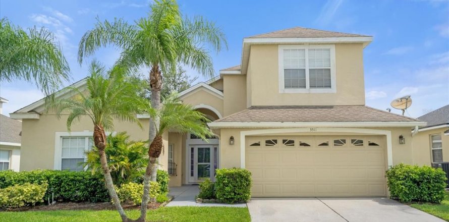 Casa en Kissimmee, Florida 3 dormitorios, 212.19 m2 № 1323532