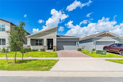 Villa ou maison à vendre à Kissimmee, Floride: 4 chambres, 189.71 m2 № 1343424 - photo 4