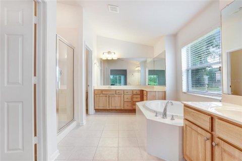 Casa en venta en Wesley Chapel, Florida, 4 dormitorios, 253.53 m2 № 1278884 - foto 19