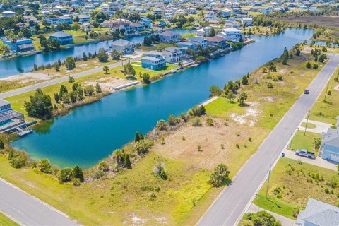 Terreno en venta en Hernando Beach, Florida № 1301180 - foto 6