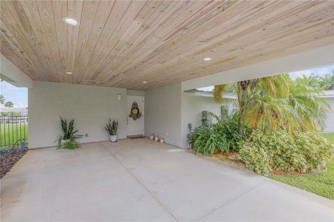 Casa en venta en Edgewater, Florida, 3 dormitorios, 183.39 m2 № 1392592 - foto 10