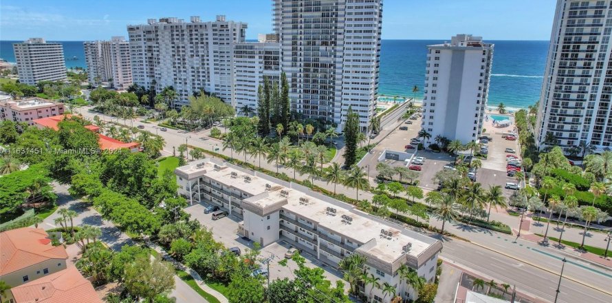 Condo in Fort Lauderdale, Florida, 1 bedroom  № 1291952