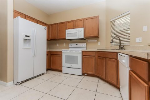 Townhouse in Lakeland, Florida 4 bedrooms, 137.4 sq.m. № 1134488 - photo 7