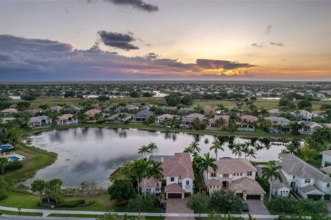 Villa ou maison à vendre à Parkland, Floride: 6 chambres, 424.38 m2 № 1208154 - photo 18