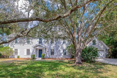 House in Port Orange, Florida 7 bedrooms, 303.51 sq.m. № 1344092 - photo 1