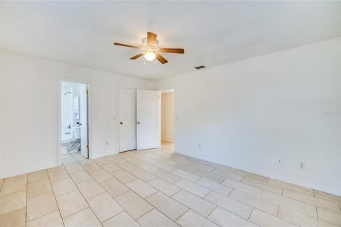 Casa en venta en Port Orange, Florida, 7 dormitorios, 303.51 m2 № 1344092 - foto 17