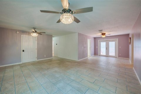 Casa en venta en Port Orange, Florida, 7 dormitorios, 303.51 m2 № 1344092 - foto 28