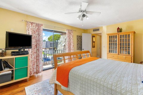 Touwnhouse à vendre à Palm Springs, Floride: 2 chambres, 114.46 m2 № 989302 - photo 5