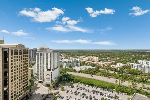 Condo in Miami, Florida, 2 bedrooms  № 1356923 - photo 27