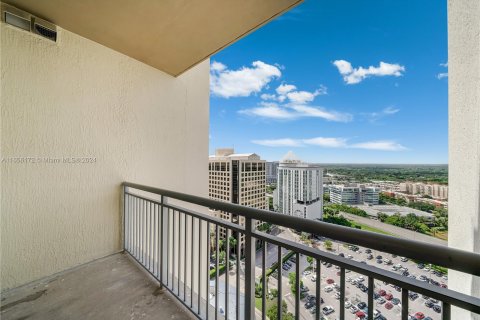 Condo in Miami, Florida, 2 bedrooms  № 1356923 - photo 21