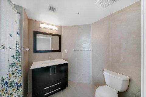 Condominio en venta en Miami, Florida, 2 dormitorios, 125.42 m2 № 1356923 - foto 15