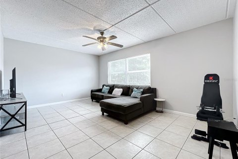 Copropriété à vendre à Orlando, Floride: 3 chambres, 84.54 m2 № 1323715 - photo 11