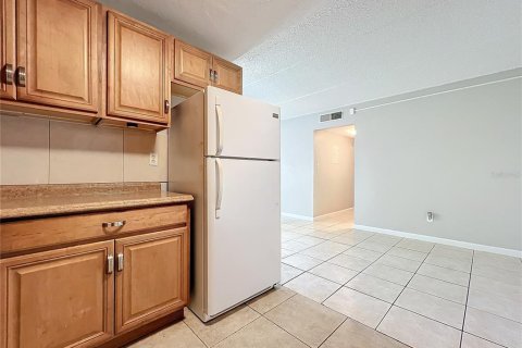 Condo in Orlando, Florida, 3 bedrooms  № 1323715 - photo 10