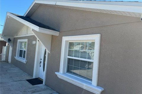 Casa en venta en Tampa, Florida, 3 dormitorios, 141.49 m2 № 1295225 - foto 3