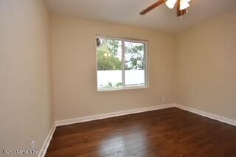 House in Jacksonville, Florida 2 bedrooms, 113.34 sq.m. № 882070 - photo 11