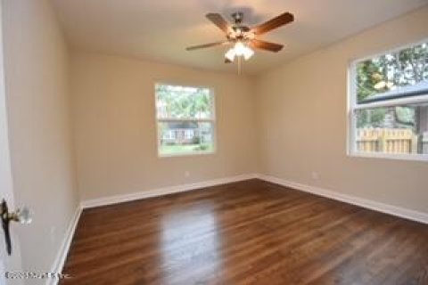 House in Jacksonville, Florida 2 bedrooms, 113.34 sq.m. № 882070 - photo 13