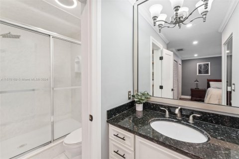 Copropriété à vendre à Pembroke Pines, Floride: 3 chambres, 136.75 m2 № 1147659 - photo 15