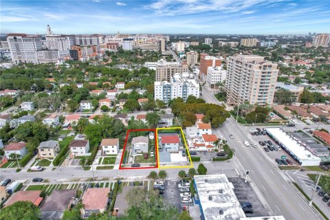 Propiedad comercial en venta en Miami, Florida, 138.61 m2 № 1271201 - foto 5