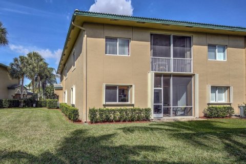 Villa ou maison à vendre à Tamarac, Floride: 2 chambres, 157.19 m2 № 1093126 - photo 29