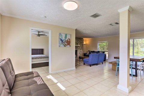 House in Hutchinson Island South, Florida 3 bedrooms, 158.58 sq.m. № 693571 - photo 28