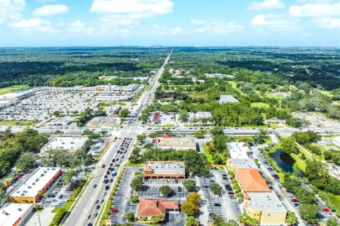 Immobilier commercial à vendre à Valrico, Floride: 81.2 m2 № 937245 - photo 10
