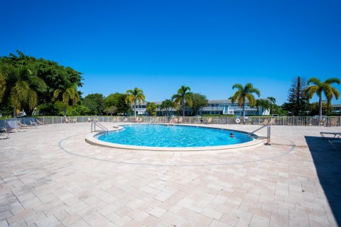 Copropriété à vendre à Deerfield Beach, Floride: 2 chambres, 77.02 m2 № 1120191 - photo 12