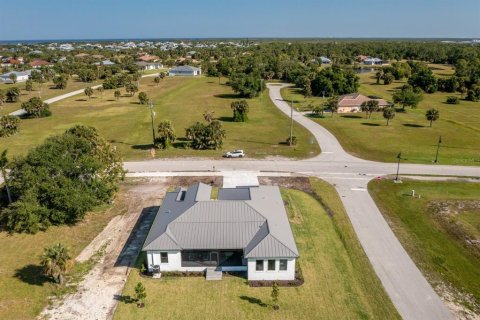 Villa ou maison à vendre à Punta Gorda, Floride: 3 chambres, 193.42 m2 № 1194712 - photo 14