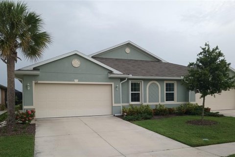 House in Punta Gorda, Florida 2 bedrooms, 140.84 sq.m. № 1274286 - photo 1