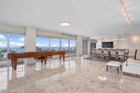 Condominio en venta en Bal Harbour, Florida, 3 dormitorios, 306.58 m2 № 730000 - foto 7