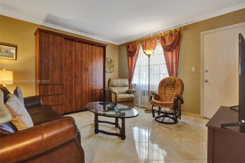 Condominio en venta en Miami, Florida, 1 dormitorio, 63.92 m2 № 919432 - foto 7