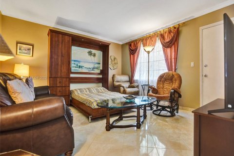 Copropriété à vendre à Miami, Floride: 1 chambre, 63.92 m2 № 919432 - photo 11