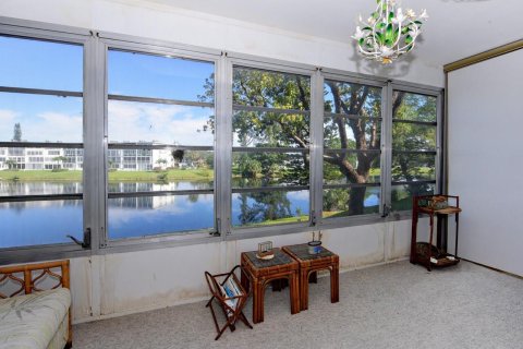 Condominio en venta en Deerfield Beach, Florida, 1 dormitorio, 65.03 m2 № 1002579 - foto 19