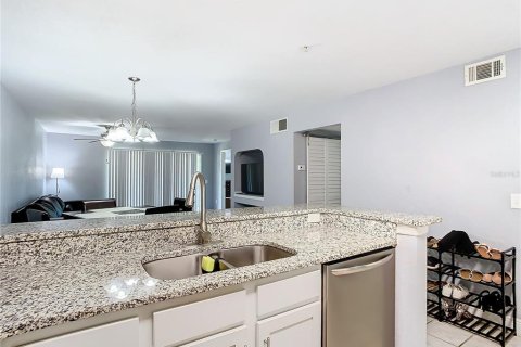 Condominio en venta en Orlando, Florida, 2 dormitorios, 107.77 m2 № 1013156 - foto 1