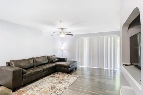 Condominio en venta en Orlando, Florida, 2 dormitorios, 107.77 m2 № 1013156 - foto 13