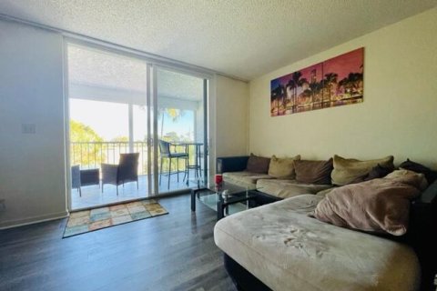 Copropriété à vendre à Deerfield Beach, Floride: 2 chambres, 98.48 m2 № 1104706 - photo 28