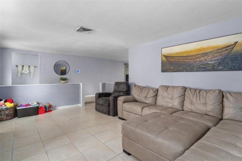 Casa en venta en Hudson, Florida, 3 dormitorios, 142.14 m2 № 1090338 - foto 13