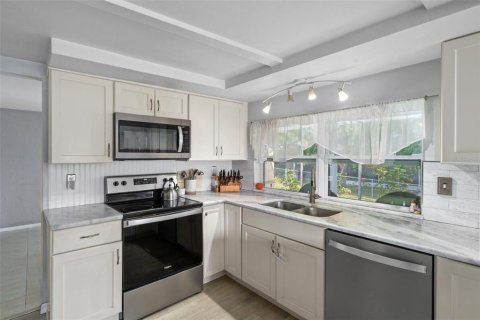 Villa ou maison à vendre à Hudson, Floride: 3 chambres, 142.14 m2 № 1090338 - photo 18