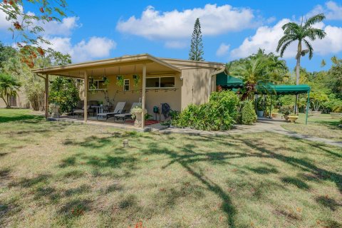 Villa ou maison à vendre à Lake Worth, Floride: 2 chambres, 189.89 m2 № 1224661 - photo 14